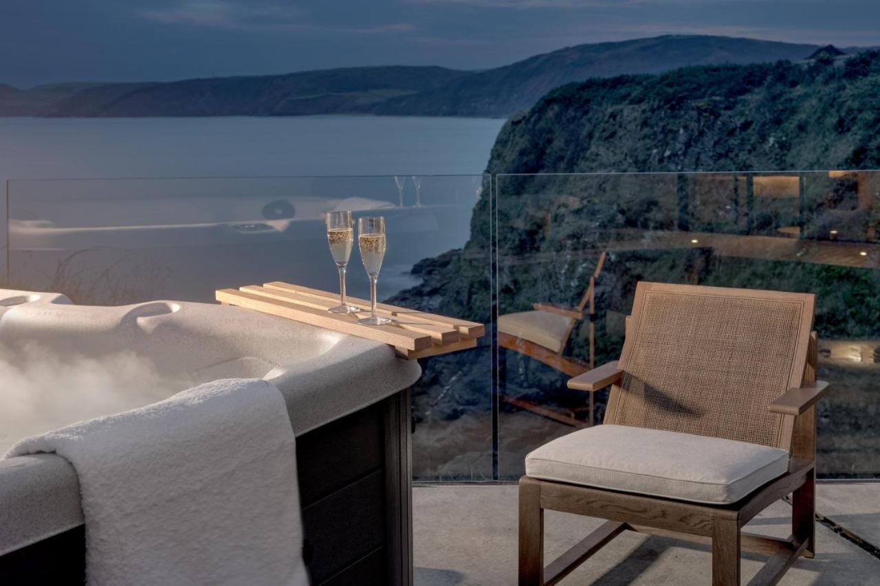 Edge House Villa อาเบอร์พอร์ธ ภายนอก รูปภาพ