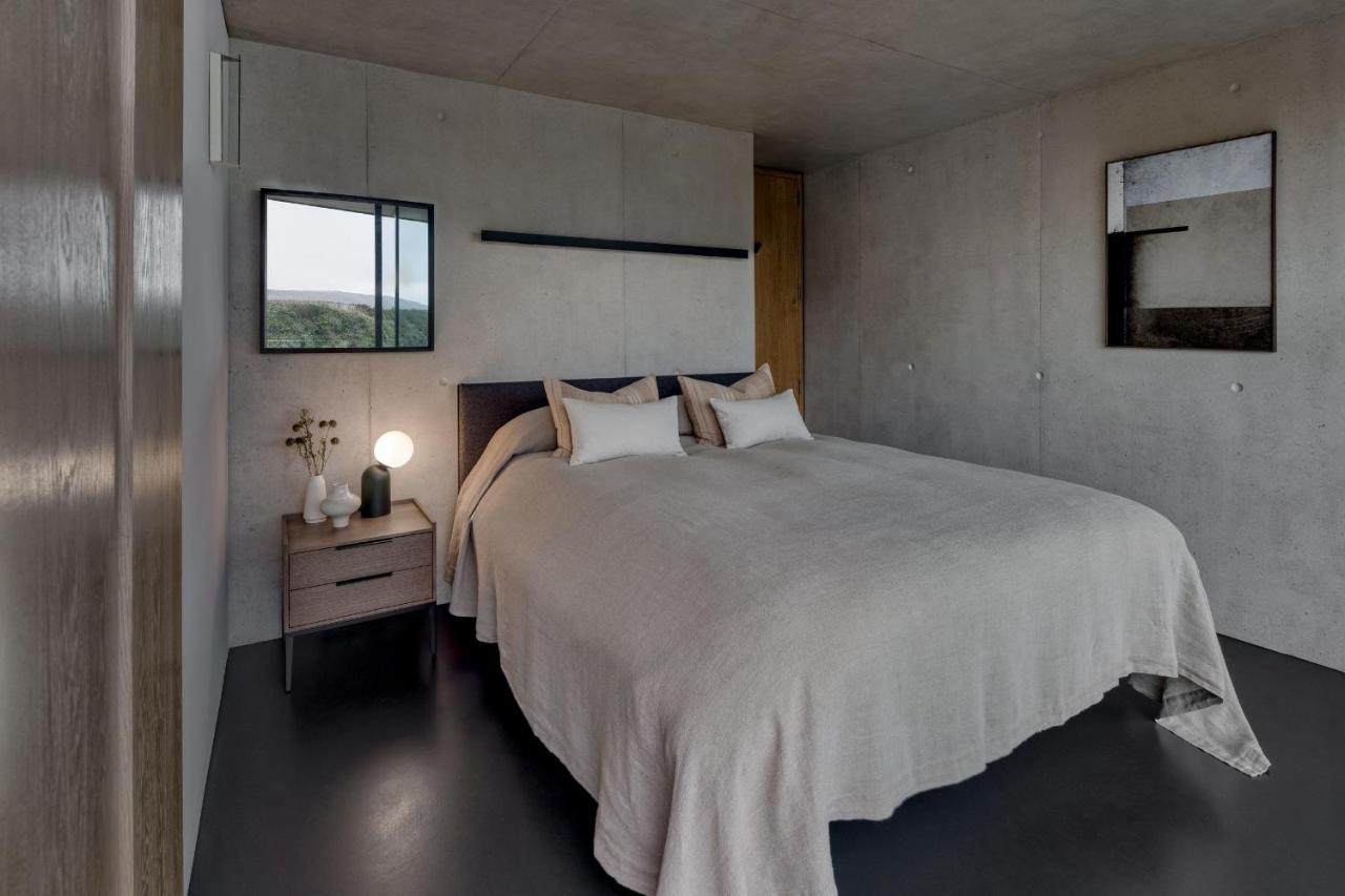 Edge House Villa อาเบอร์พอร์ธ ภายนอก รูปภาพ