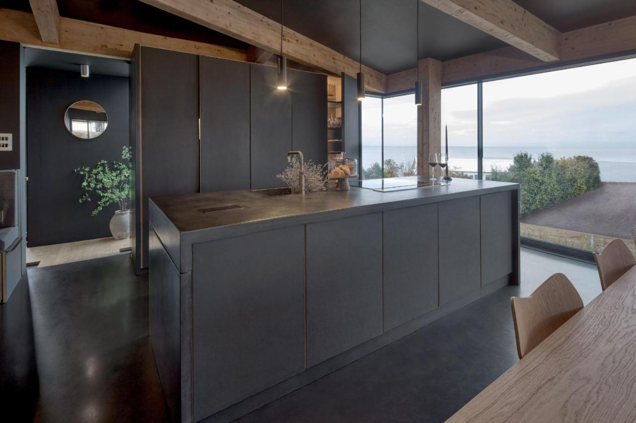 Edge House Villa อาเบอร์พอร์ธ ภายนอก รูปภาพ