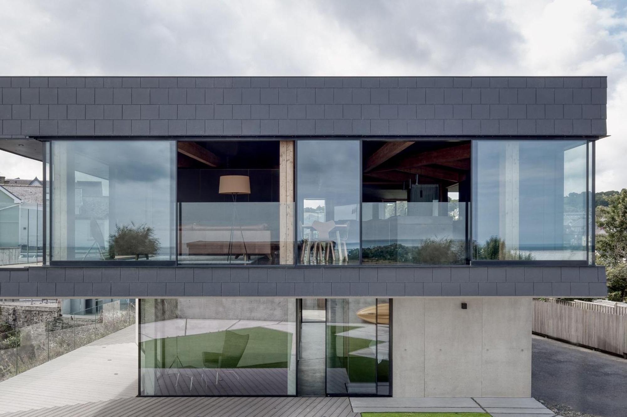 Edge House Villa อาเบอร์พอร์ธ ภายนอก รูปภาพ